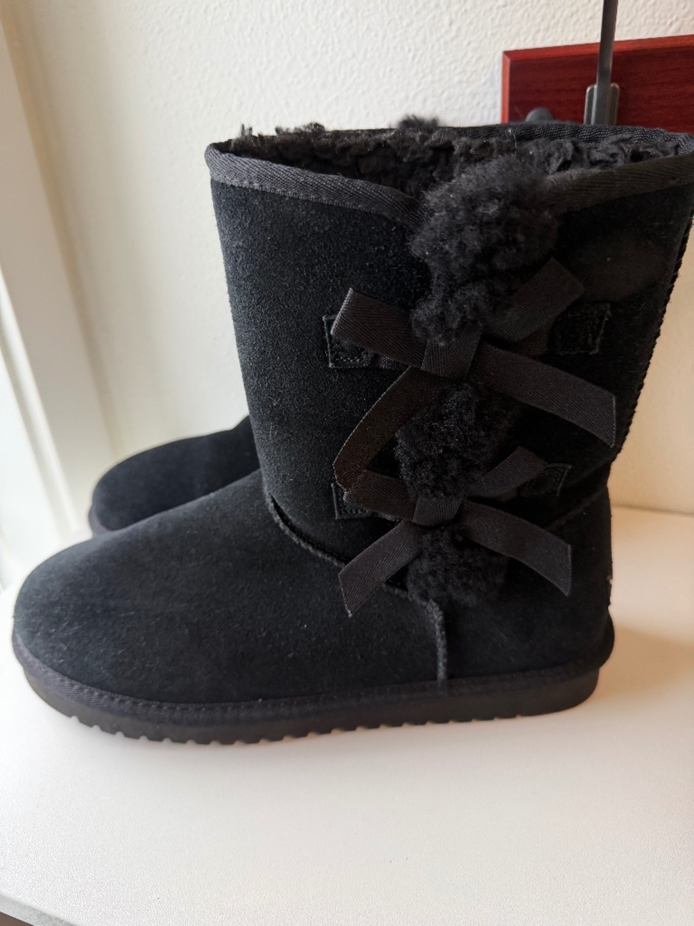 Black Koolaburra by UGG boots with bow detail Size 9